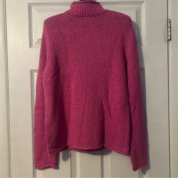 J. Crew Pink Women's Rollneck Sweater, NWT w/ Flaw (Easy Fix Stitch on the Seam) - Picture 5 of 6